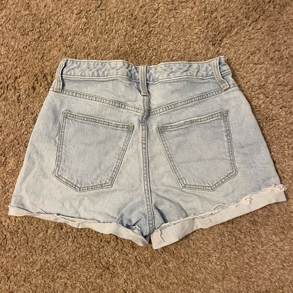 Jean Shorts - Picture 3 of 3